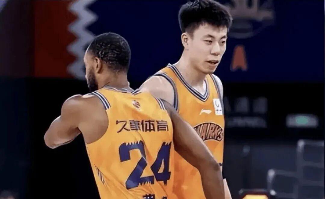 爱游戏体育博格巴:亚马尔即使不是世界最佳也是前三,他需更专注于踢球