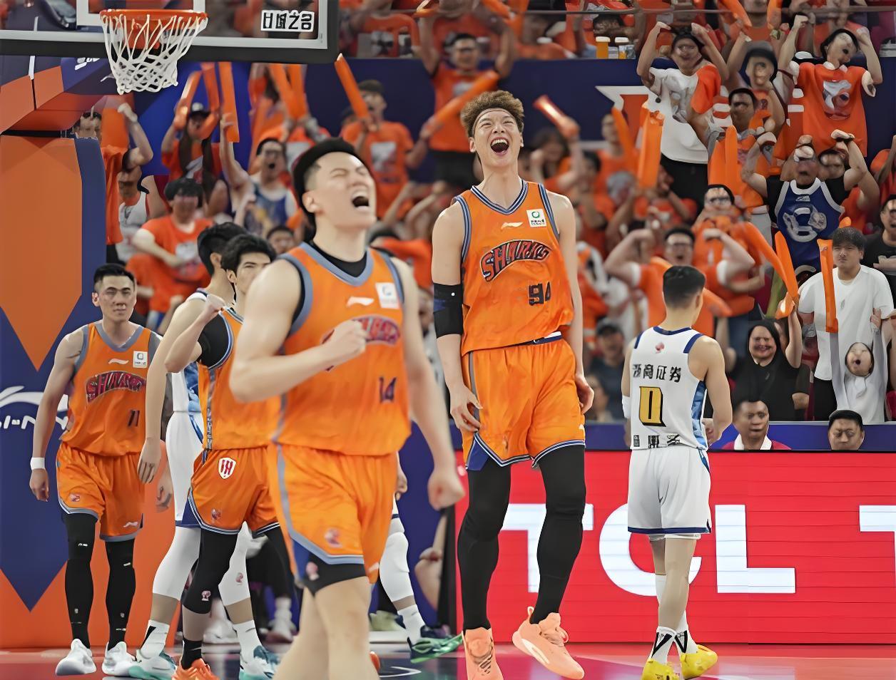 阿斯：杜兰将转会至加拉塔萨雷，加盟前他需签约纪律约束条款