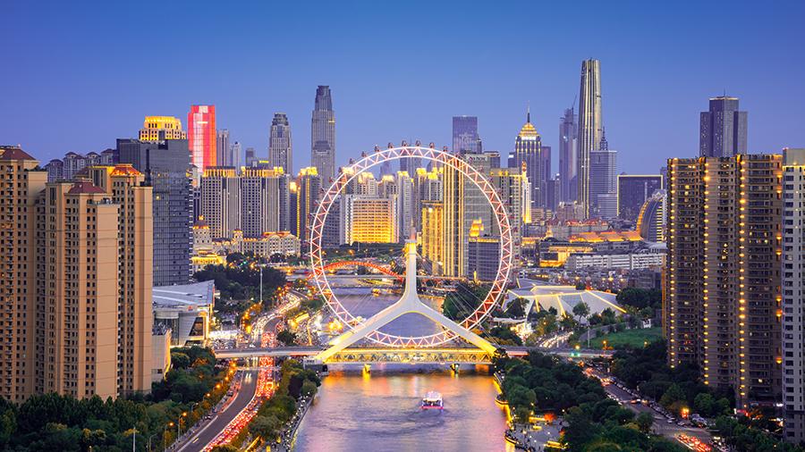 名记交易方案：火箭2主力1首轮换29岁明星！若能达成，首发太豪华