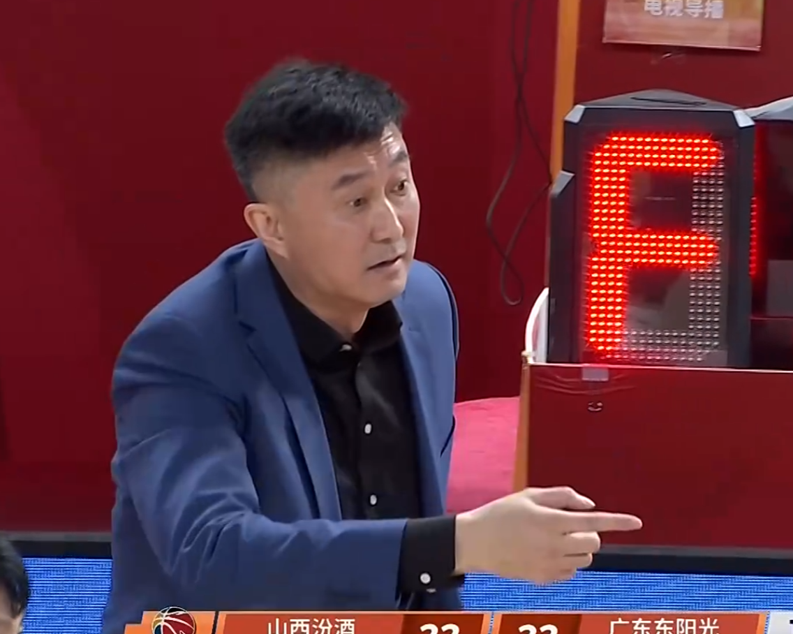 爱游戏体育布伦森高呼XX文班!多人盼纽约为他塑雕像 队记:最接近科比之人