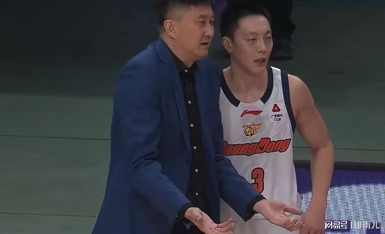爱游戏体育美媒推尼克斯夺冠专题报道