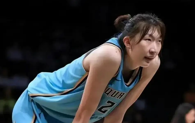 布朗克斯老炮带女儿观战,一句话道破比赛真相