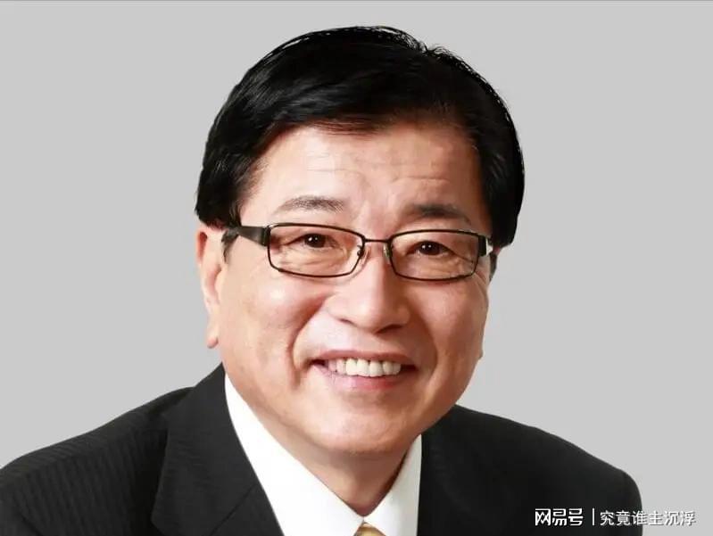 至于吗?马刺老板儿子社媒评论,提醒福克斯妻子即将卷铺盖走人