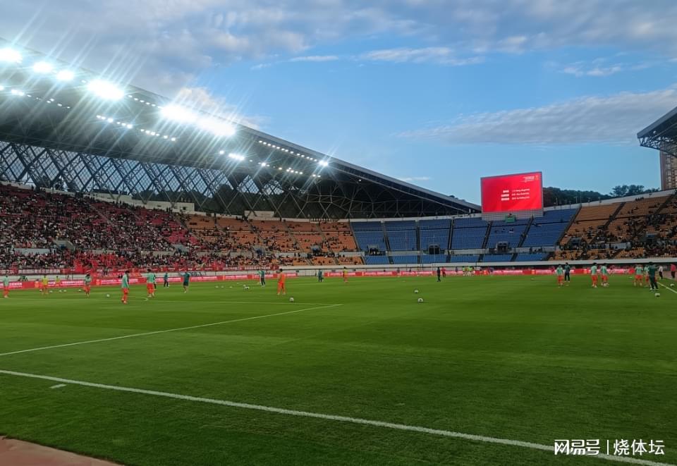 爱游戏体育-克罗地亚媒体开炮:我们被抢劫!FIFA保送葡萄牙 C罗靠施舍获最佳